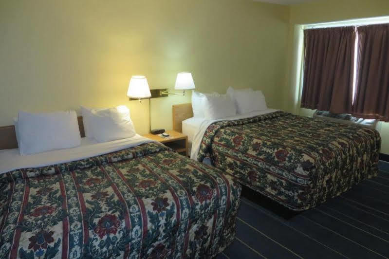 Days Inn By Wyndham Alexandria Mn Kültér fotó
